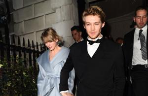 Taylor Swift attends BAFTAs with boyfriend Joe Alwyn