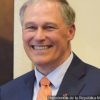 Gov. Jay Inslee signs sanctuary state law