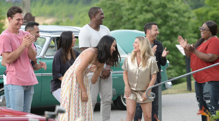 THE REAL DIRTY DANCING: L-R: Tyler Cameron, Corbin Bleu, Anjelah Johnson-Reyes, Antonio Gates, Brie Bella, Cat Cora, Howie Dorough and Loni Love in the special event series THE REAL DIRTY DANCING set to air Tuesdays, on Feb. 1, Feb. 8, Feb. 15 and Feb. 22 (9:00-10:00 PM ET/PT) on FOX. ©2022 Fox Media LLC. CR: Antony Platt/FOX