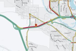 Crash fully blocking westbound I-182 in Richland
