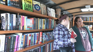 Traveling Book Bus rolls through Yakima to encourage reading