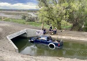 Driver arrested for DUI in Richland after getting truck stuck in canal