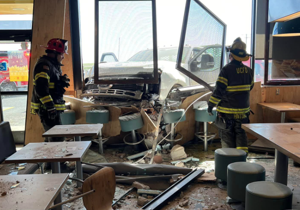 One hospitalized after truck crashes into Umatilla County McDonald’s