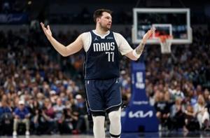 Doncic set to play key game 5 even though knee ‘not good’