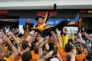 McLaren’s Norris wins Miami Grand Prix for maiden F1 win