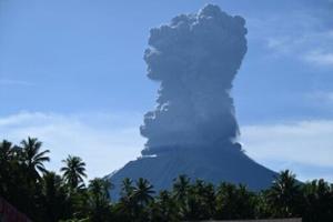 Indonesia’s Mount Ibu erupts again, spews huge ash tower