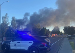 Crews responding to fire on Union Street in Kennewick