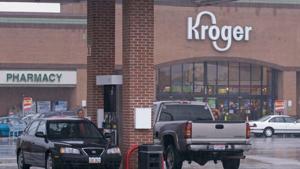 Sen. Wyden responds to federal judge temporarily halting Kroger/Albertsons merger