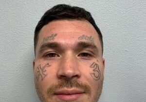 Pasco Police: Man considered dangerous on the loose