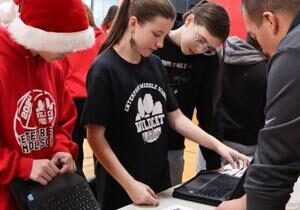 Richland students get a taste of real-world financial realities