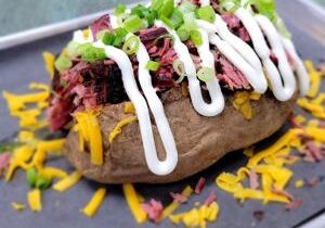 Business Spotlight: Neighbor’s BBQ