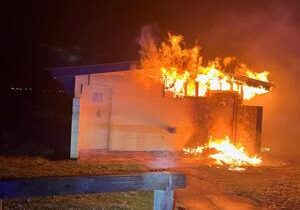 Restroom at Two Rivers Park in Benton County catches fire