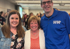 Richland educator Kim Ward honored with 2025 Crystal Apple Award