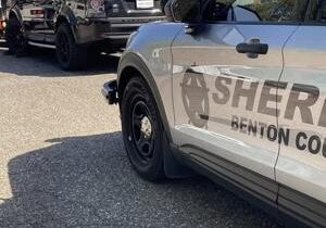 Man arrested for impersonating police in Richland