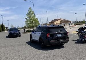 Kennewick assault suspect arrested, allegedly bit officer’s shoe