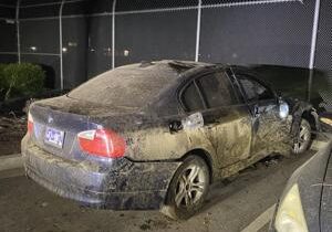 Eluding suspects escape Kennewick Police after hitting canal embankment