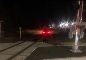 Vehicle stuck on railroad tracks leads to DUI arrest in Kennewick
