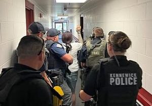 Kennewick woman on the run arrested on two warrants