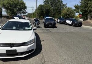 Driver arrested after traffic stop escalates in Kennewick