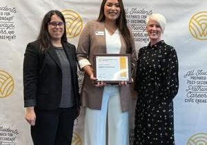 Pasco High teacher Gabriela Whitemarsh wins Washington’s top teaching honor