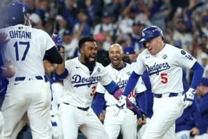 Freeman strikes again as Dodgers down Blue Jays in World Series epic