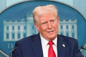 White House Says Trump’s Imaging Looks Normal; Doctors Question the Testing