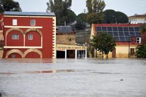Spain, Portugal brace for fresh storm after flood deaths