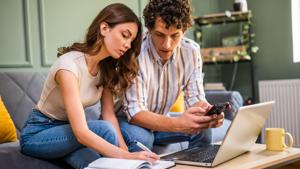 Why the First $10,000 in Savings Marks a Turning Point for Many Americans